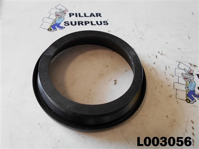 Grote 4" Grommet for Round Lamps 91740