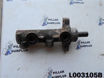 NAPA TruStop Master Cylinder 10-2967
