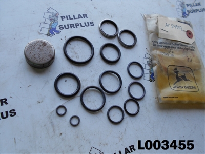 John Deere Seal Kit AR54929