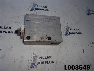 Fluid Controls Regulating Pressure Valve 1PD12-F3-6S