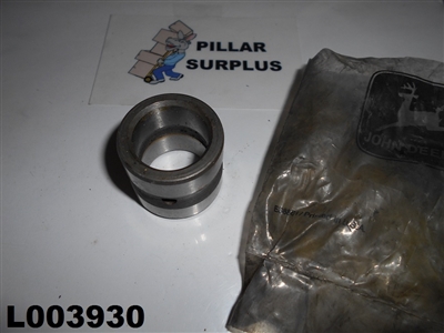 John Deere Bushing R81854