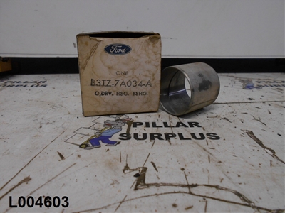 Ford Service Parts/ New Holland Bushing B3TZ-7A034-A (8M-7041-B)