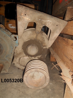 Reliance Electric Taper Bush Reducer TXT415AT Ratio 5:13 with a 5 Groove Pulley