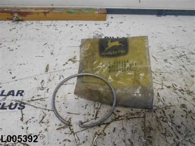 John Deere Ring U42114