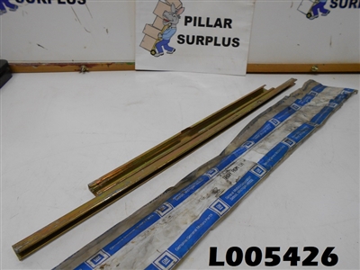 GM LH Front S/D Window Sash 341939
