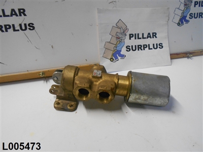 Parker Schrader Bellows Direct Acting Spring Return Valve (with pedal) M06281840/M06261840