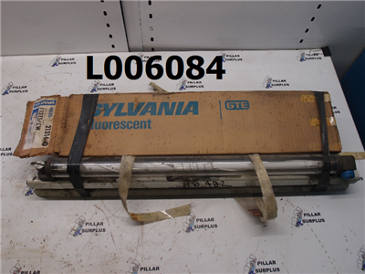 UNTESTED FLUORESCENT SERV-IS-LITE FIXTURES W/ BOX OF (17) SYLVANIA FLUORESCENT LAMPS F13T5/CW