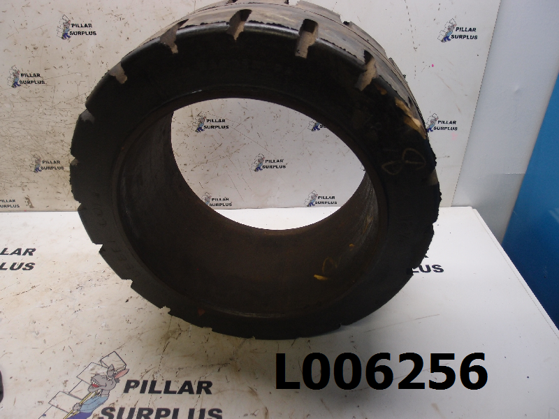 S-9138 Details about   New Superior Tire Solid Poly Wheel for Caterpillar Forklift 971999 