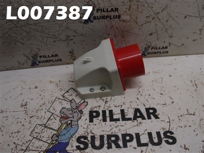PCE CONNECTOR PLUG TYPE 515