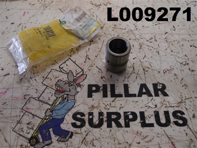 JOHN DEERE BUSHING R72700