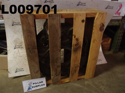 CAT CATERPILLAR FLYWHEEL HOUSING 7W3924