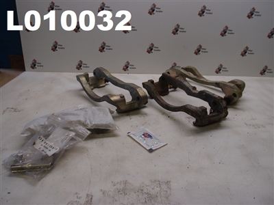 BRAKE CALIPER BRACKET & BRAKE PADS LOT