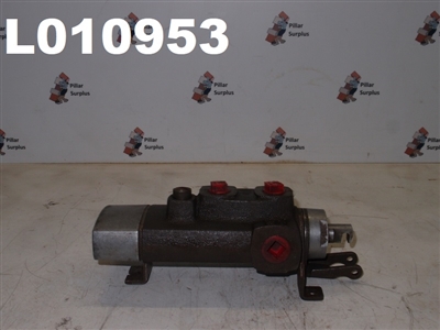 Char-Lynn Directional Control Valve 6011082002