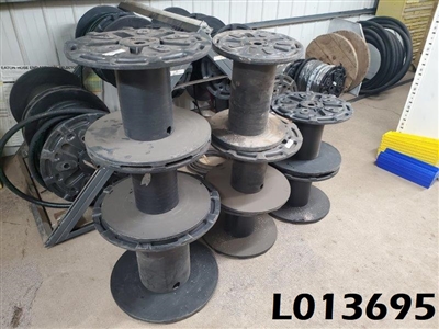 Group of 8 Plastic Spools - Various Sizes