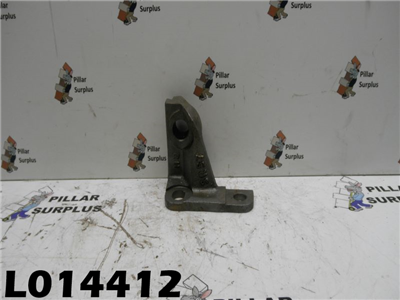 Dorman RH Engine Mount Bracket 8224/SR57