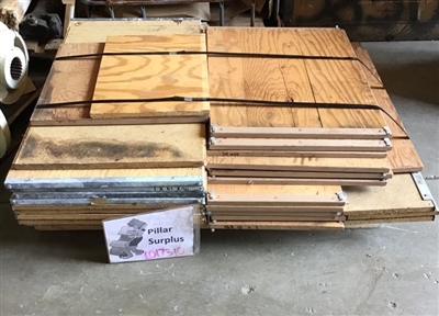Shelves (lot of 19)